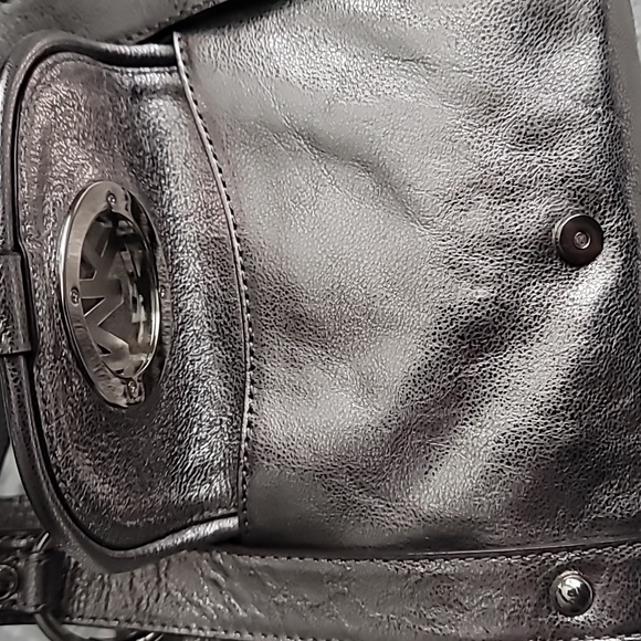 MICHAEL KORS Metallic Fulton Bowler Bag - Picture 12 of 13